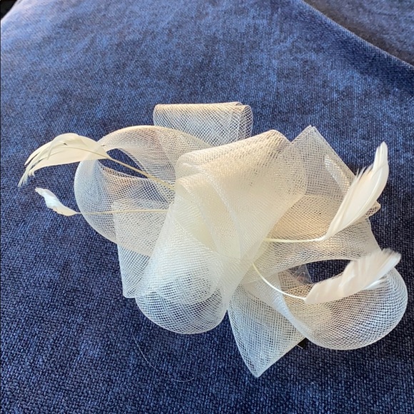 Accessories - Hat/Fascinator NWT